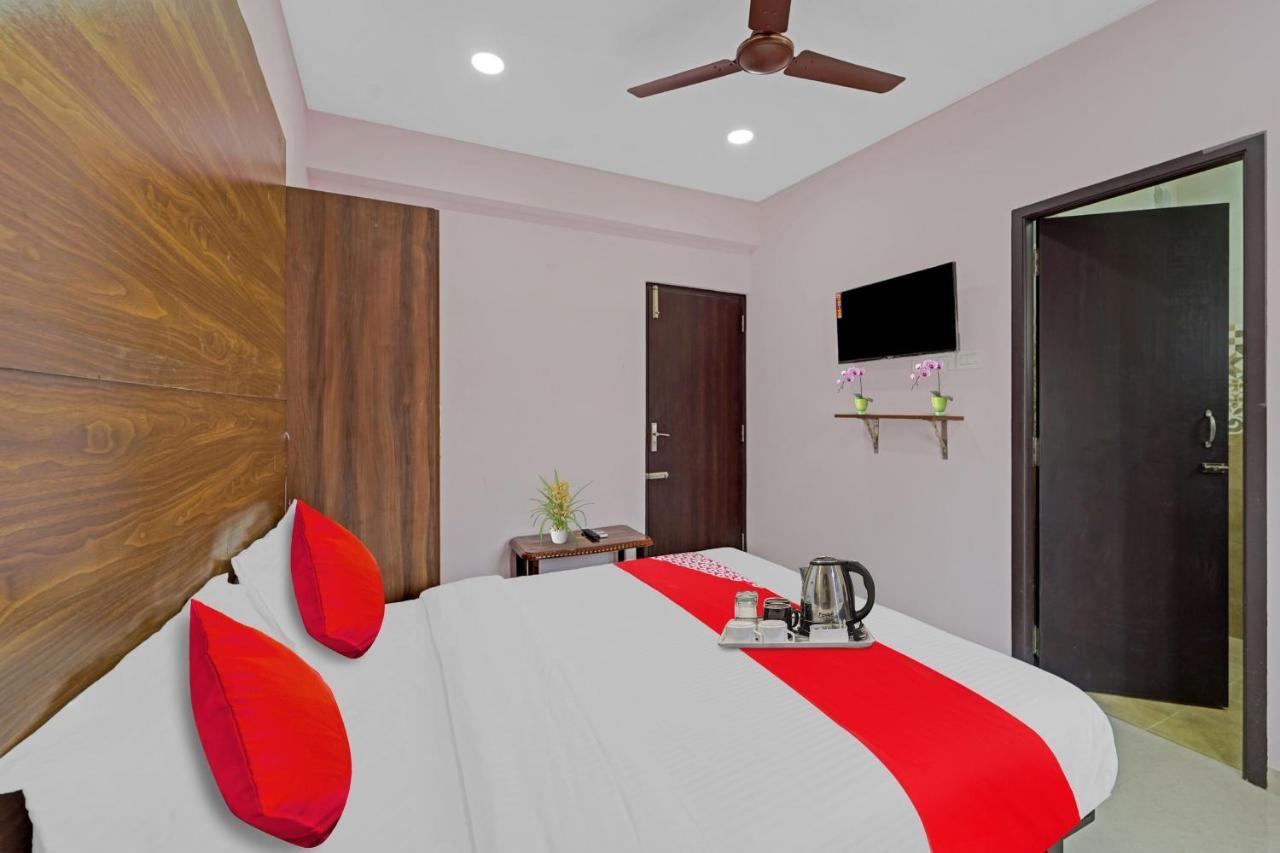 Flagship Rannar Service Hotel